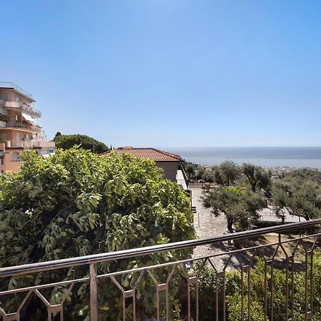 I Girasoli Alassio Exterior photo